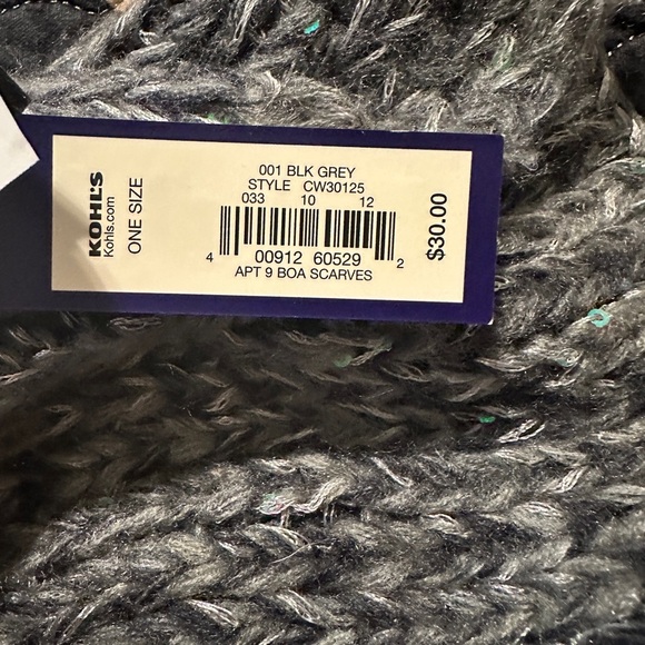 Apt 9 scarf NWT. - Picture 7 of 7